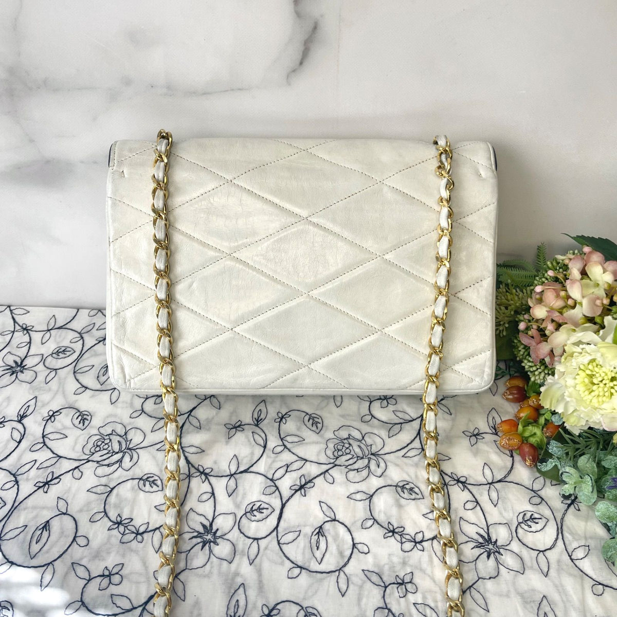 Chanel Vintage Turnlock Chain Shoulder Bag — view 2