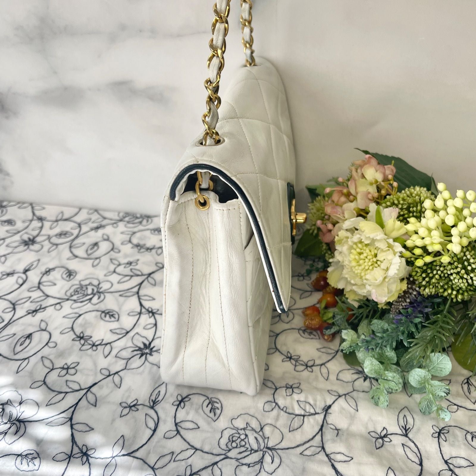 Chanel Vintage Turnlock Chain Shoulder Bag — view 5