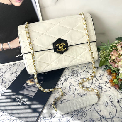 Chanel Vintage Turnlock Chain Shoulder Bag