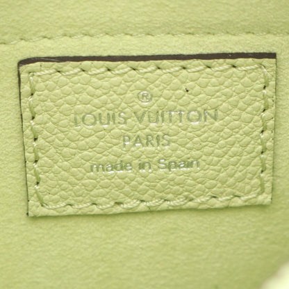 Louis Vuitton Marais Rini 2-Way Light Green Leather Bucket Bag — view 4