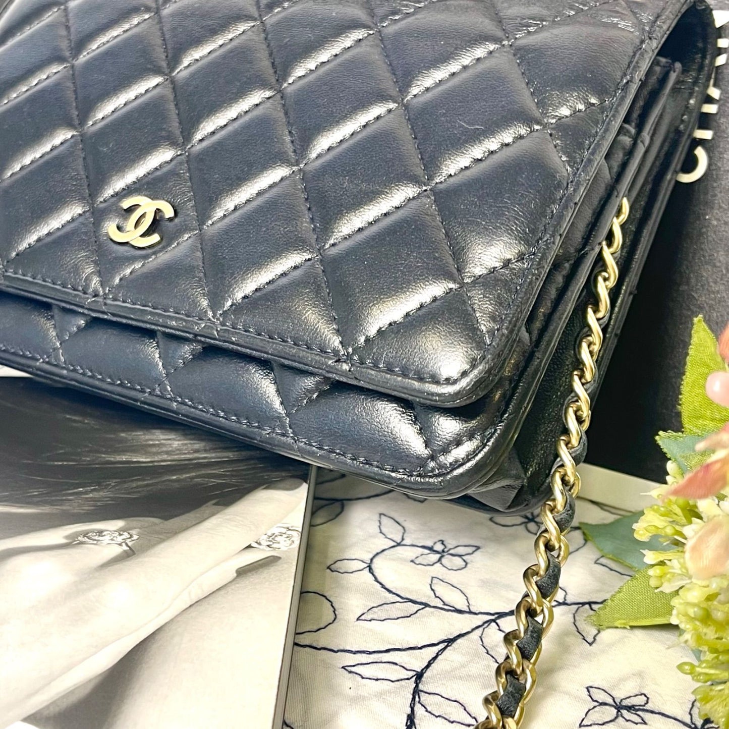 Chanel Quilted Chain Wallet Lambskin Shoulder Bag — view 4