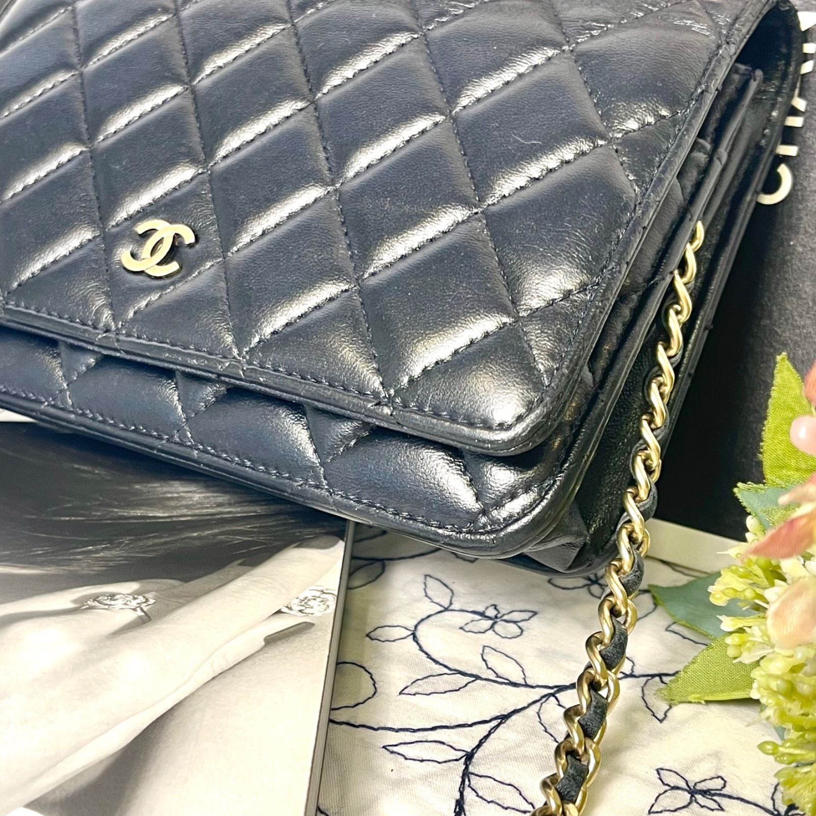 Chanel Quilted Chain Wallet Lambskin Shoulder Bag — view 4