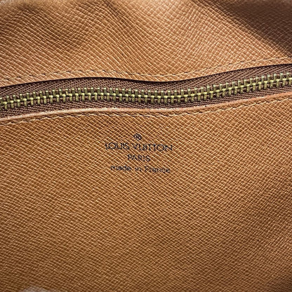 Louis Vuitton Shoulder Bag Monogram Trocadero 24 Brown — view 5