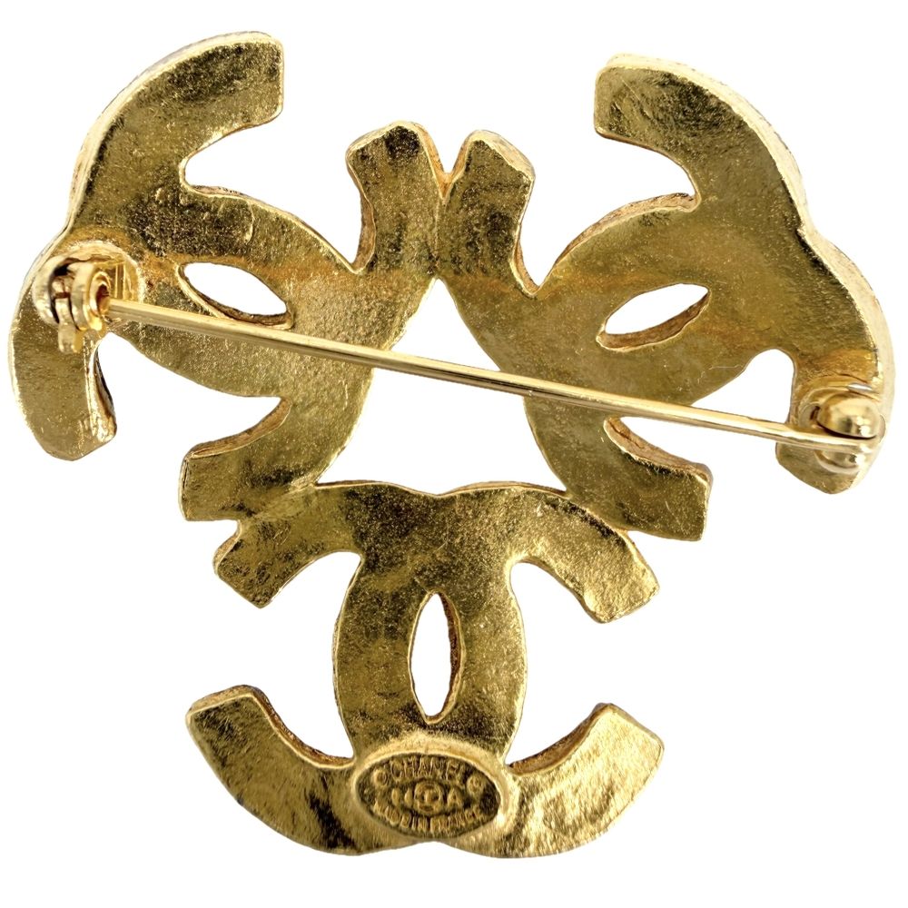 Chanel 94A Brooch CC Logo Triple Coco Accessory Vintage Gold Plated — view 2
