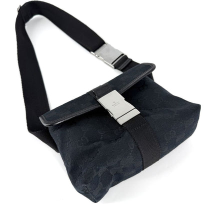 Gucci Waist Bag Shoulder Crossbody GG Canvas Black Silver Vintage — view 3