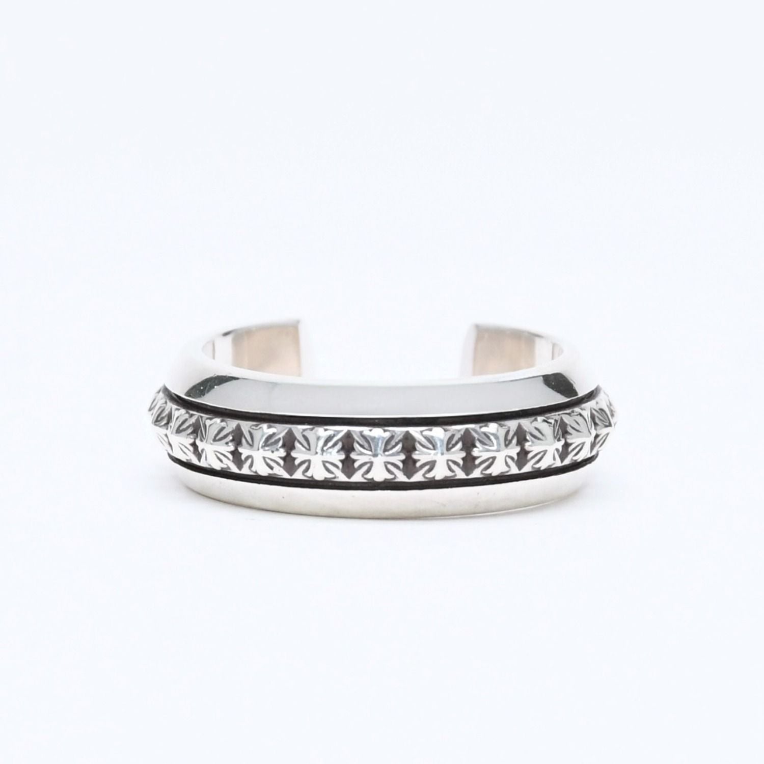 Chrome Hearts CH Plus Pyramid Open Band CH Ring