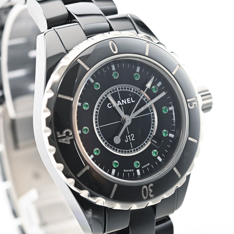 Chanel J12 Watch 33 Black — view 4