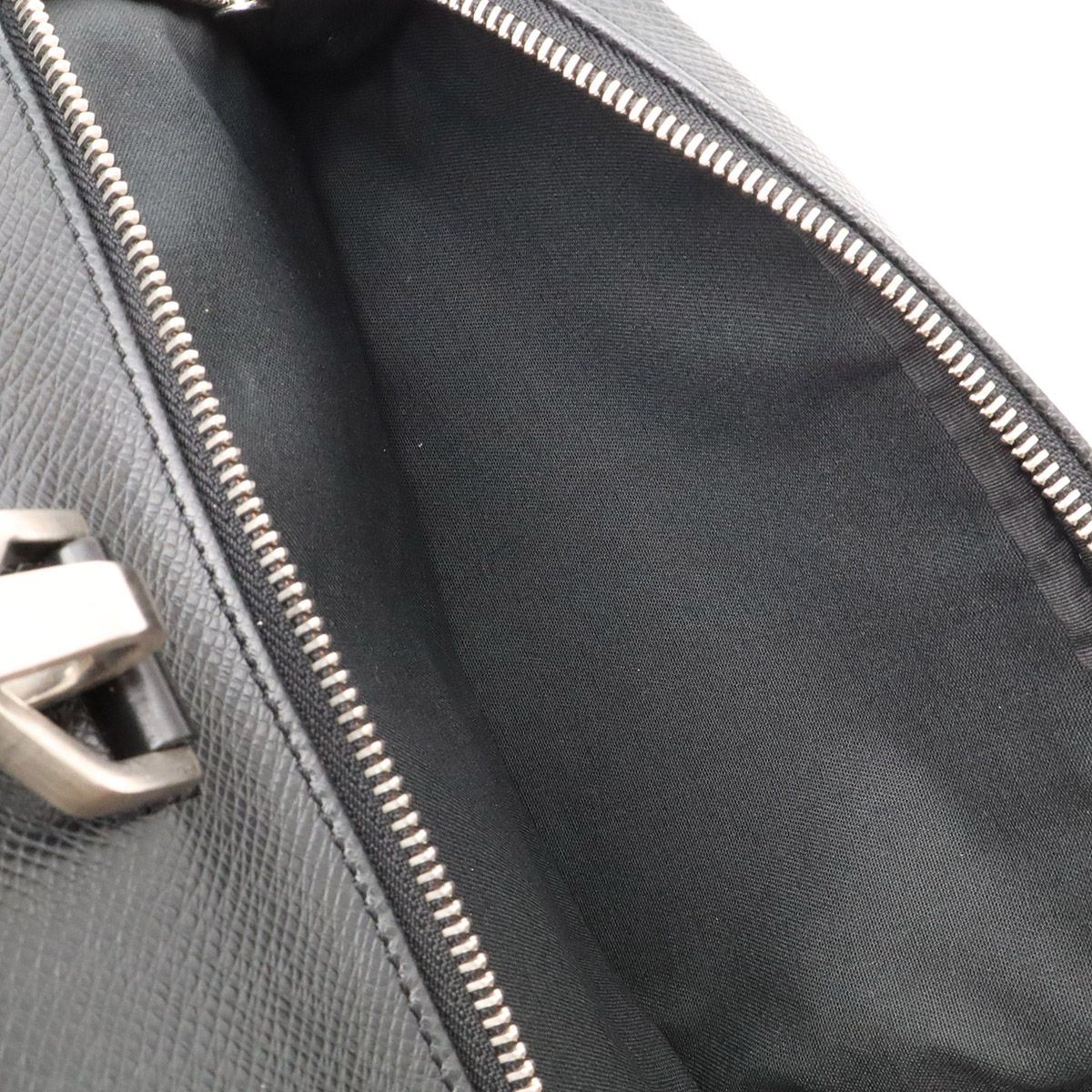 Louis Vuitton Taiga Cassiar Backpack Ardoise Black — view 7
