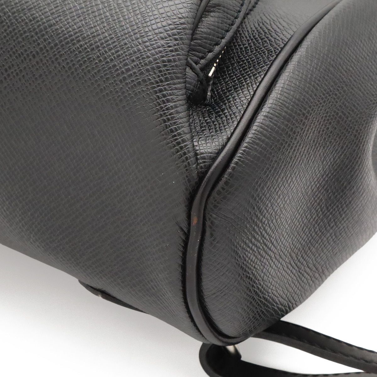 Louis Vuitton Taiga Cassiar Backpack Ardoise Black — view 3