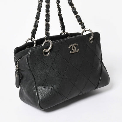 Chanel Wild Stitch Chain Tote Bag CC Logo Caviar Leather Black — view 3