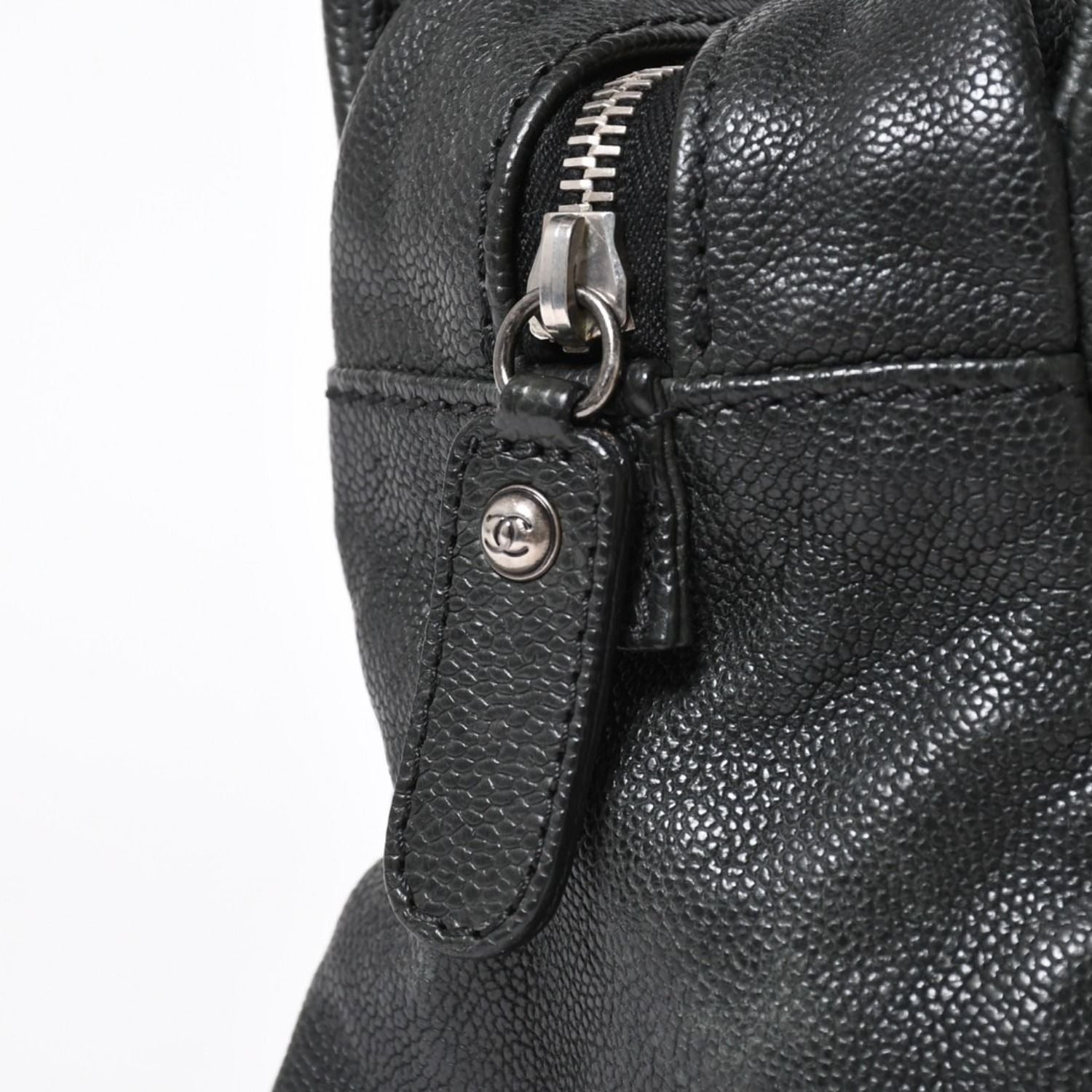 Chanel Wild Stitch Chain Tote Bag CC Logo Caviar Leather Black — view 5