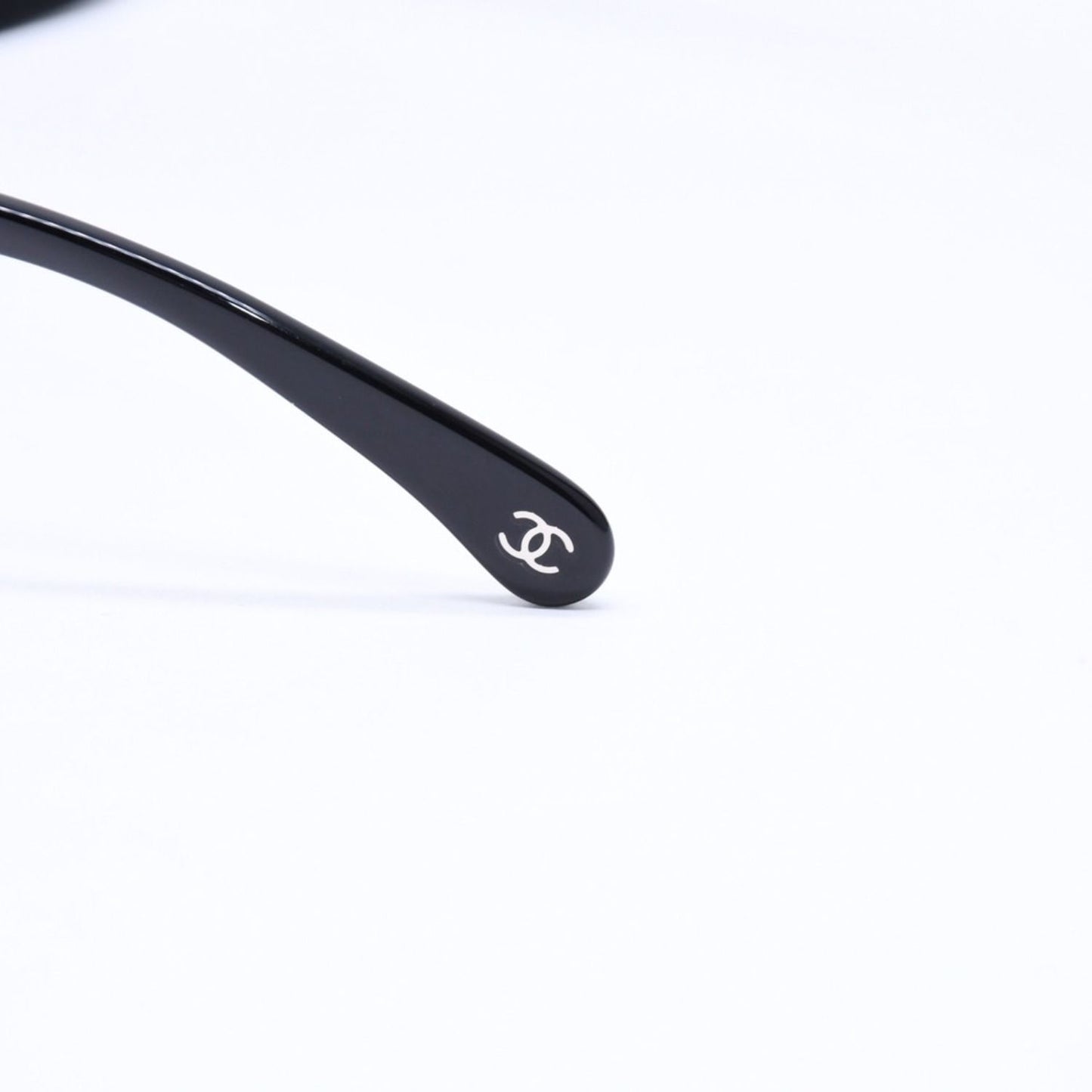 Chanel Sunglasses Eyewear CC Logo Black Hexagon Frame — view 7