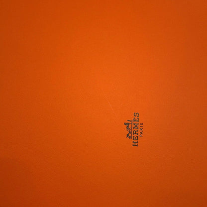 Hermes Picotin Lock MM Etoupe Gold Taurillon Clemence Handbag — view 7