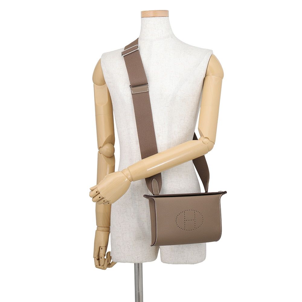 Hermes Shoulder Bag Etoupe Silver Togo — view 4