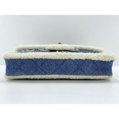Chanel Shoulder Bag Egypt Line — view 7