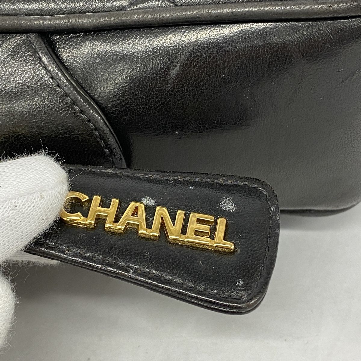 Chanel Shoulder Bag Quilted Lambskin Black Gold — view 8