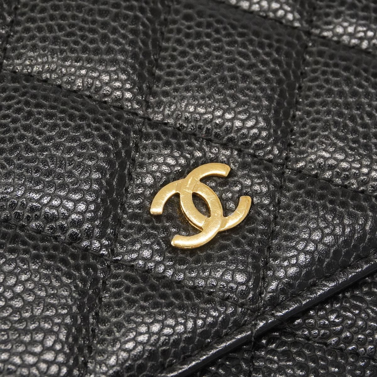 Chanel Wallet on Chain Quilted Caviar Leather Black Gold — view 8