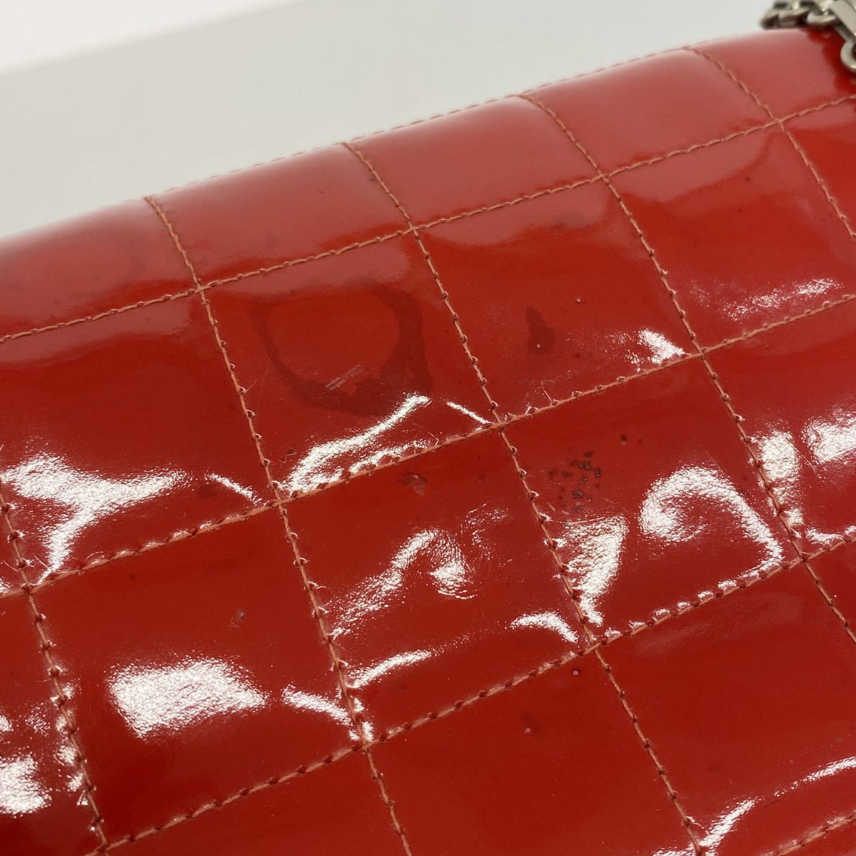 Chanel Shoulder Bag 2.55 Choco Bar Patent Leather Red Silver — view 7