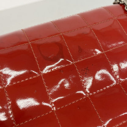 Chanel Shoulder Bag 2.55 Choco Bar Patent Leather Red Silver — view 7
