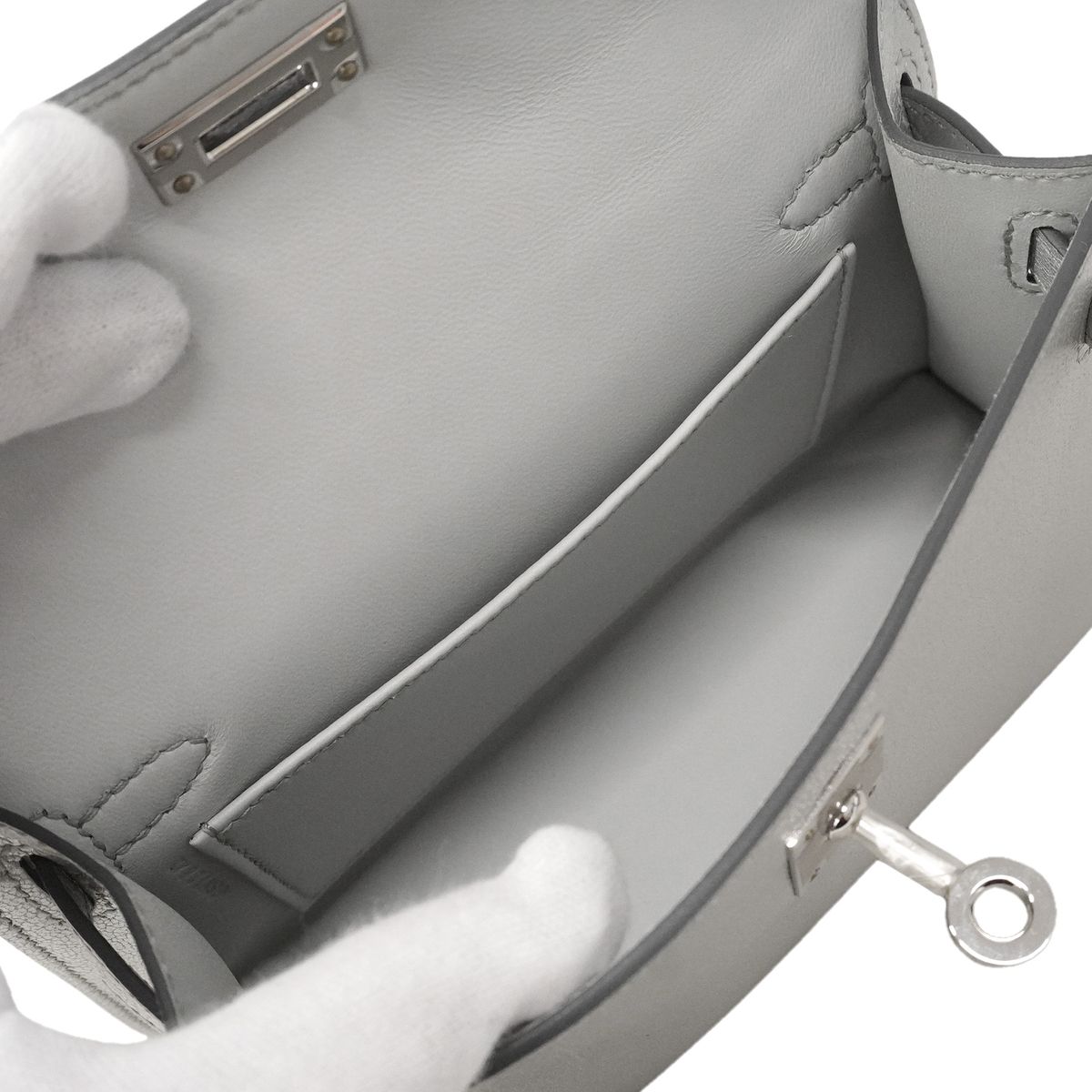 Hermes Handbag Mini Kelly 2 Chevre Chamkila Argent 2-Way Bag — view 4