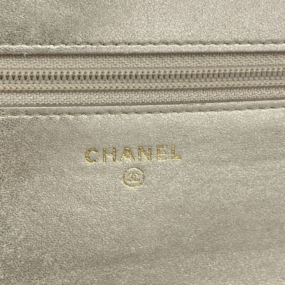 Chanel Wallet on Chain Leather Gold Champagne — view 5