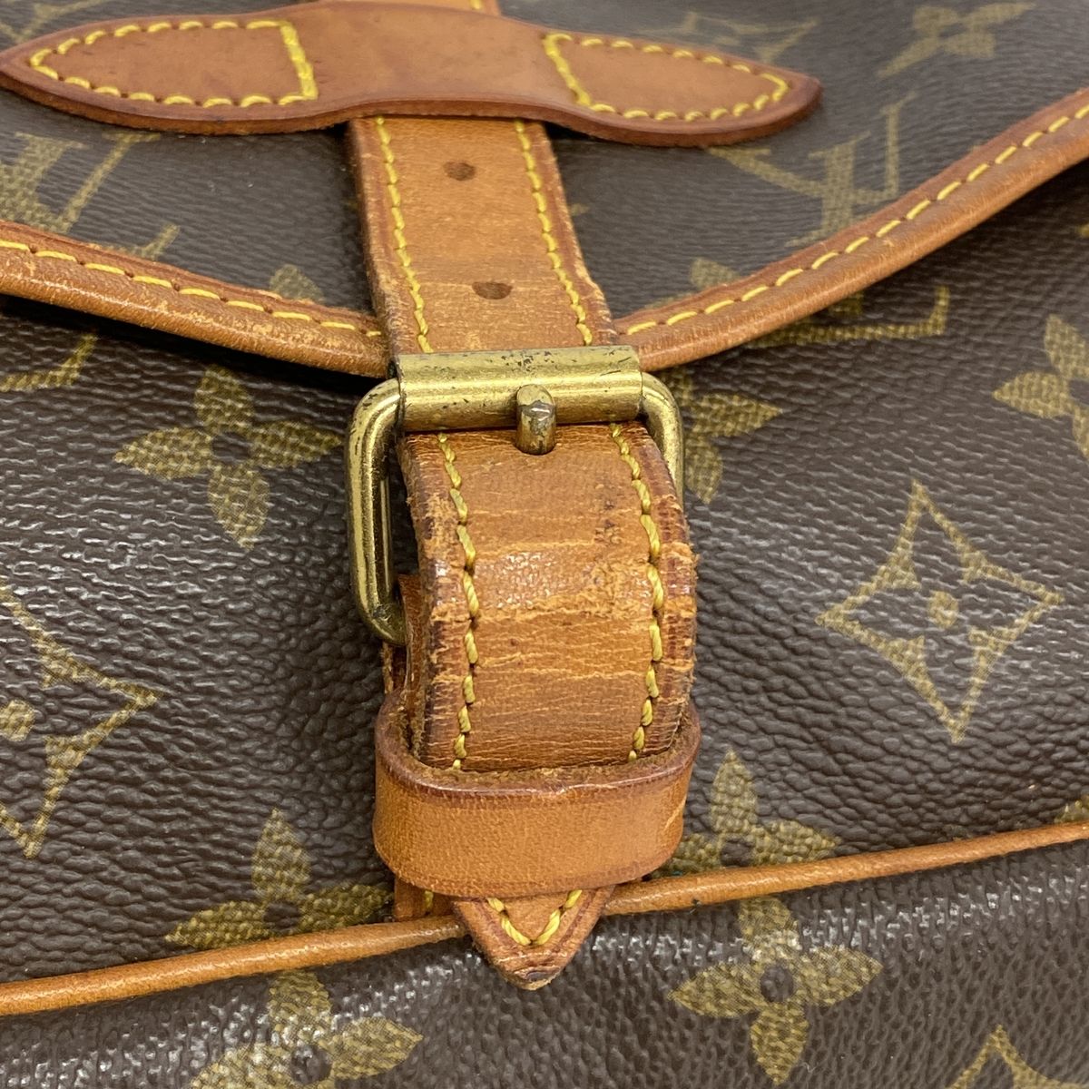 Louis Vuitton Shoulder Bag Monogram Saumur 30 Brown — view 7