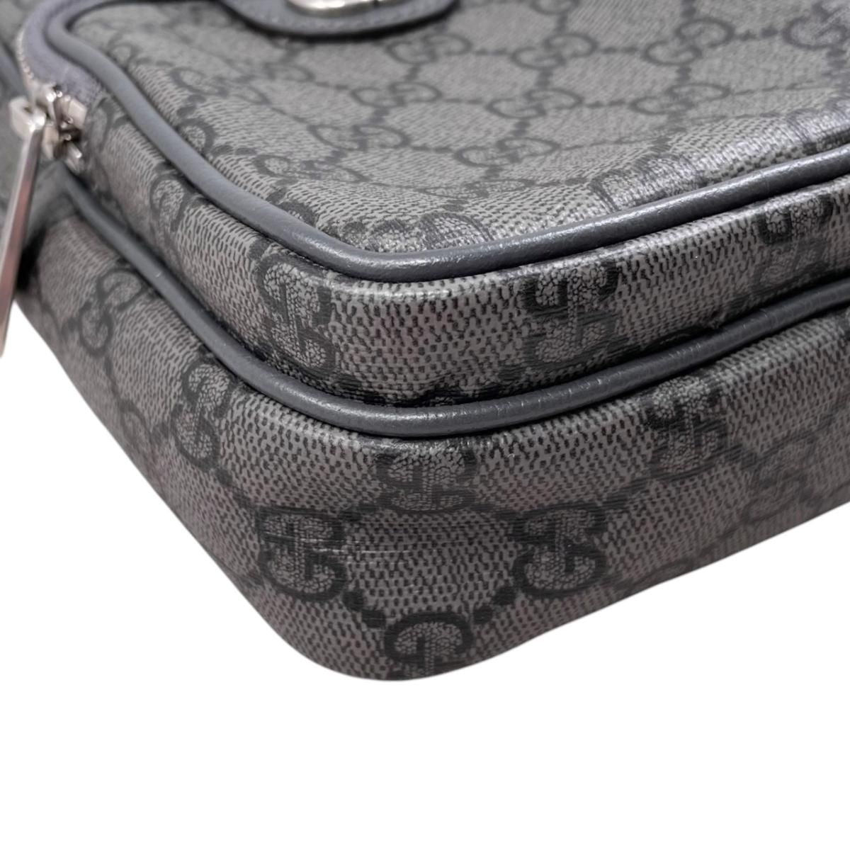 Gucci Belt Bag GG Supreme Double Logo Gray Silver — view 4