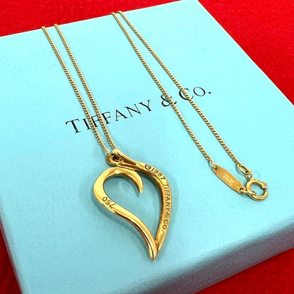 Tiffany & Co Vintage Leaf Heart Necklace Gold 18K Pendant