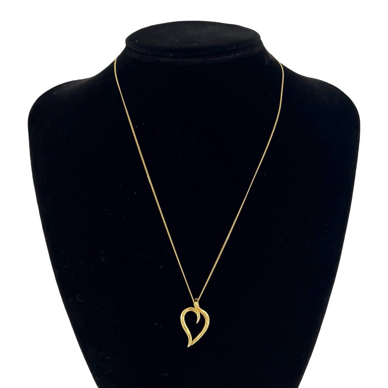 Tiffany & Co Vintage Leaf Heart Necklace Gold 18K Pendant — view 2