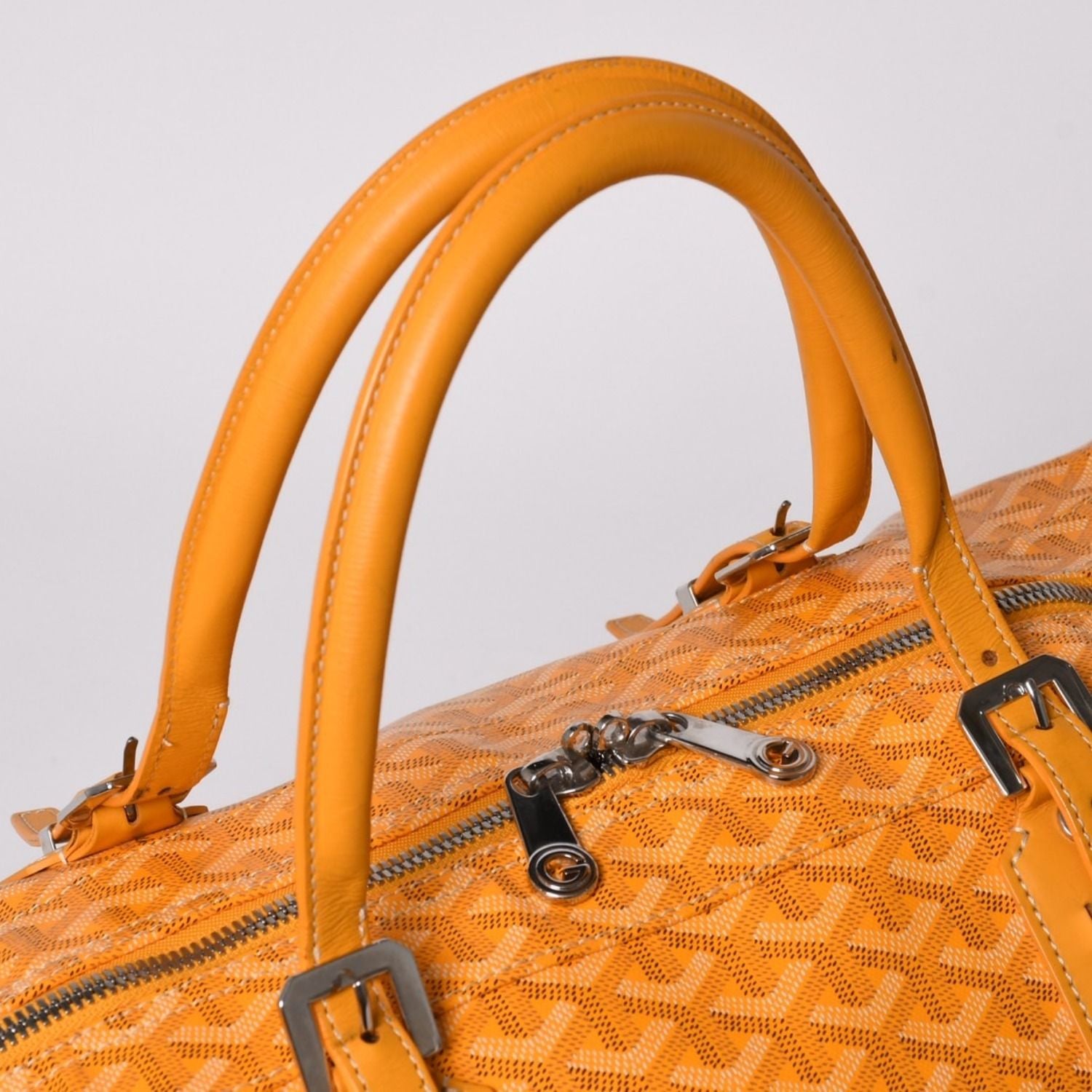 Goyard Boeing 65 Boston Bag Herringbone Canvas Yellow Silver Sneaker — view 6