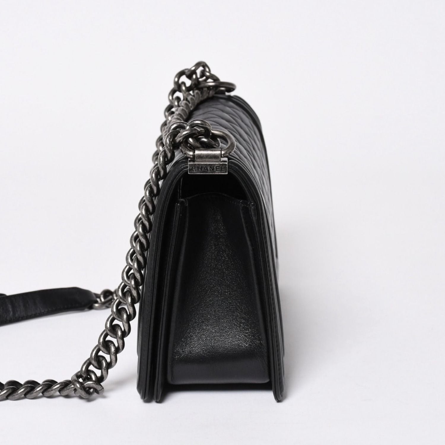 Chanel Boy Chain Shoulder Bag Lambskin CC Logo Black Silver — view 4