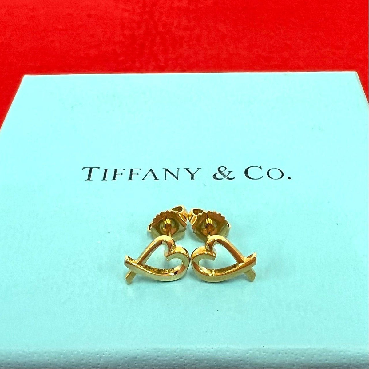Tiffany & Co Vintage Loving Heart Earrings Gold 18K