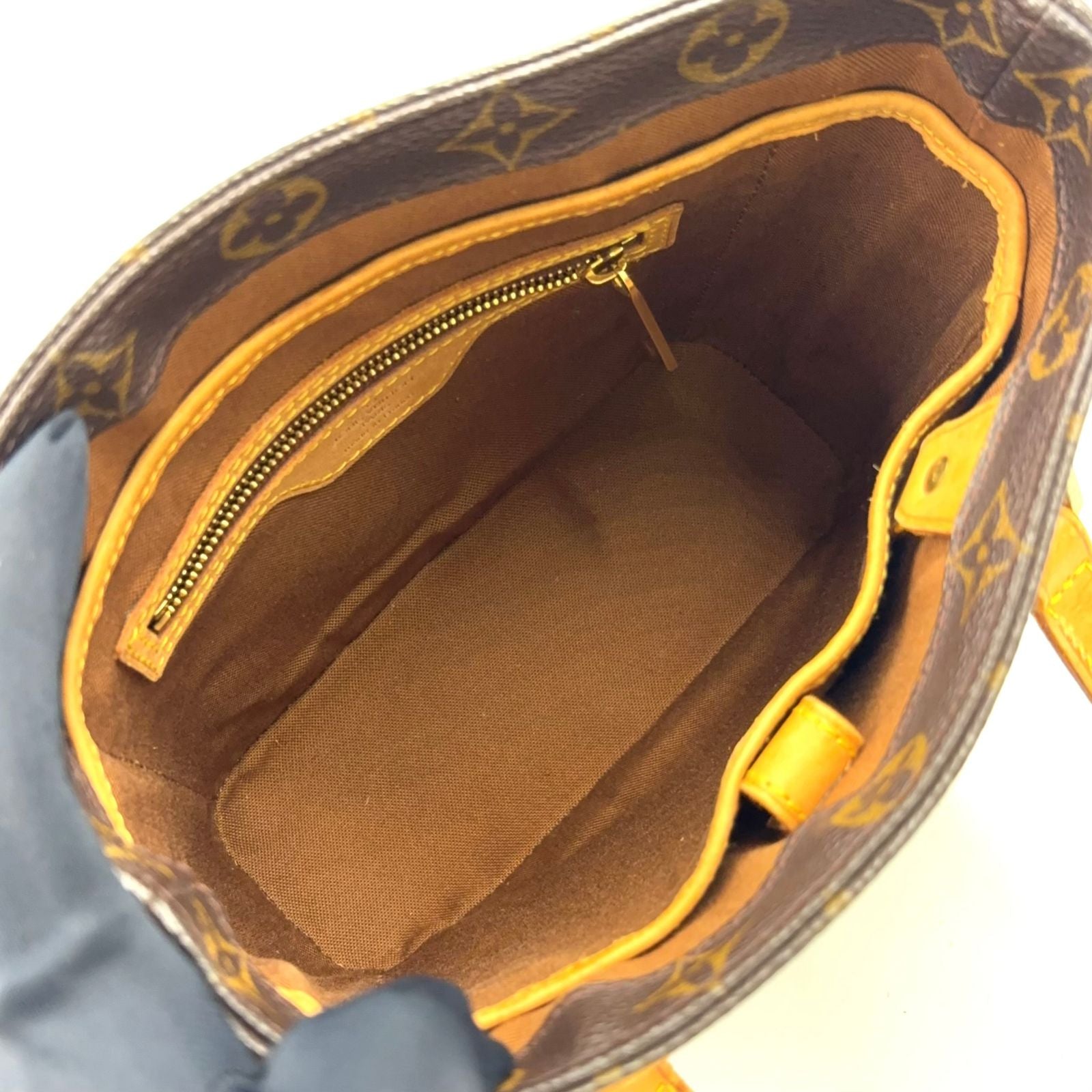 Louis Vuitton Vavin PM Monogram Leather Brown Handle Gold Handbag — view 3