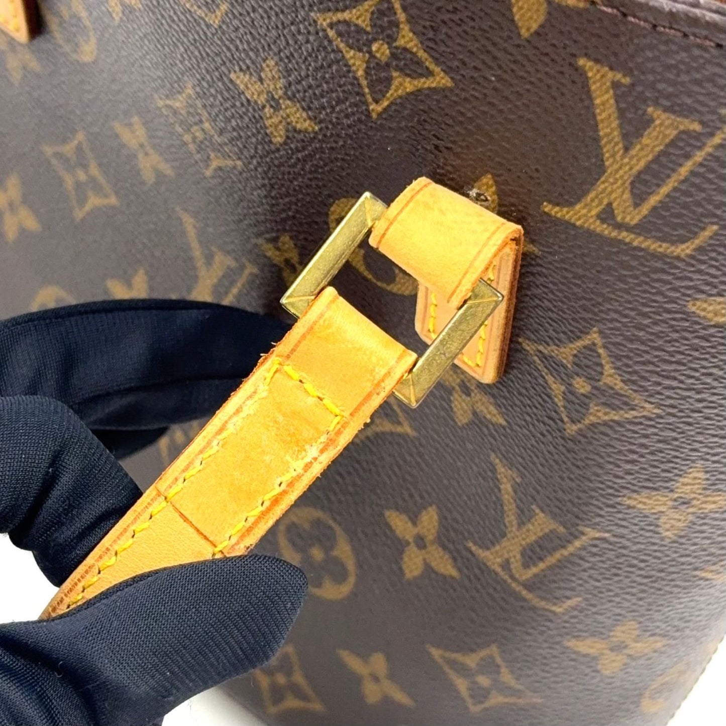 Louis Vuitton Vavin PM Monogram Leather Brown Handle Gold Handbag — view 7