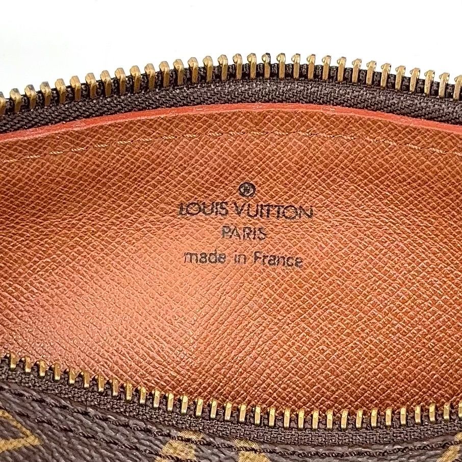 Louis Vuitton Papillon 26 Monogram Vintage Handbag — view 4