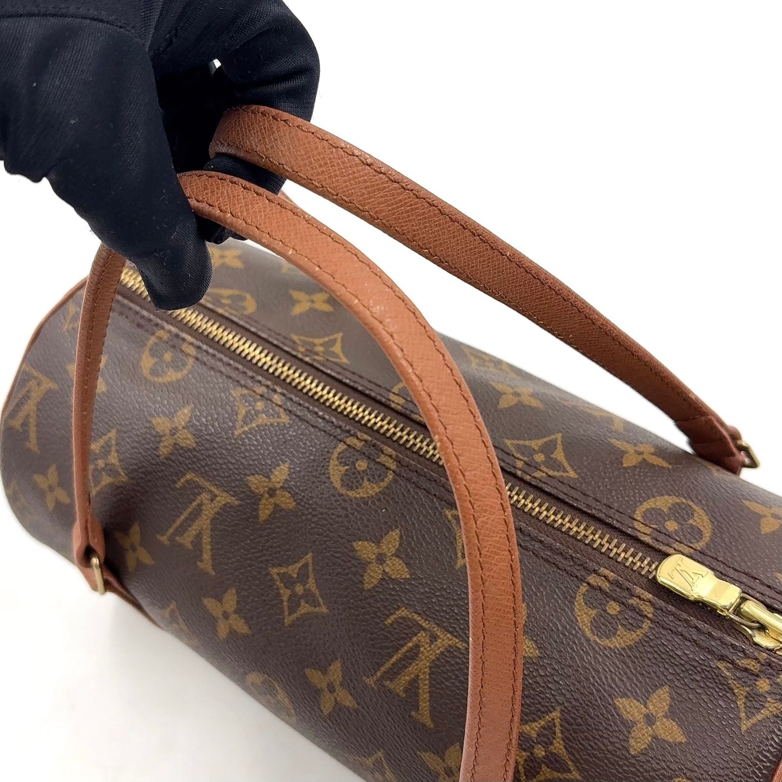 Louis Vuitton Papillon 26 Monogram Vintage Handbag — view 5