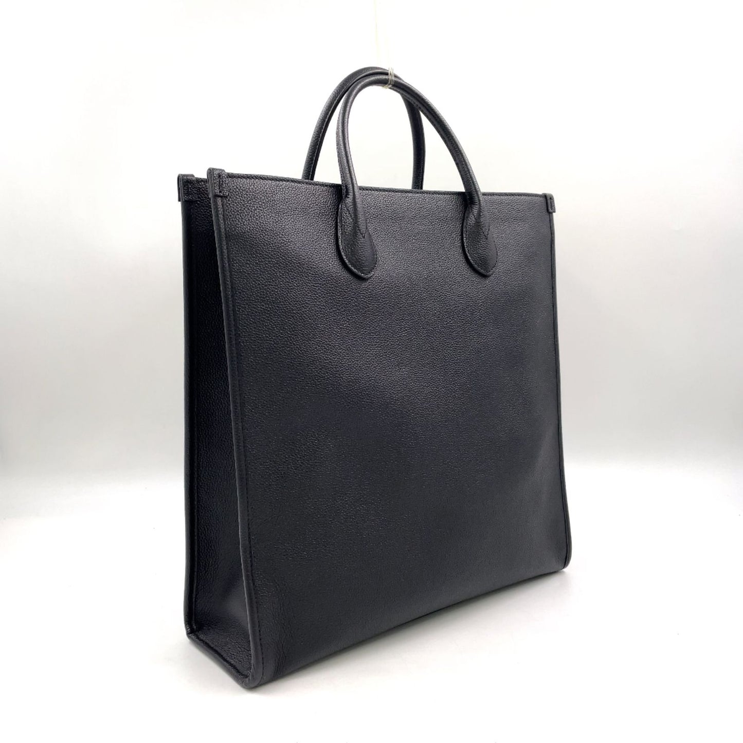 Gucci GG Supreme Shoulder Strap Leather Black Tote Bag Silver — view 2