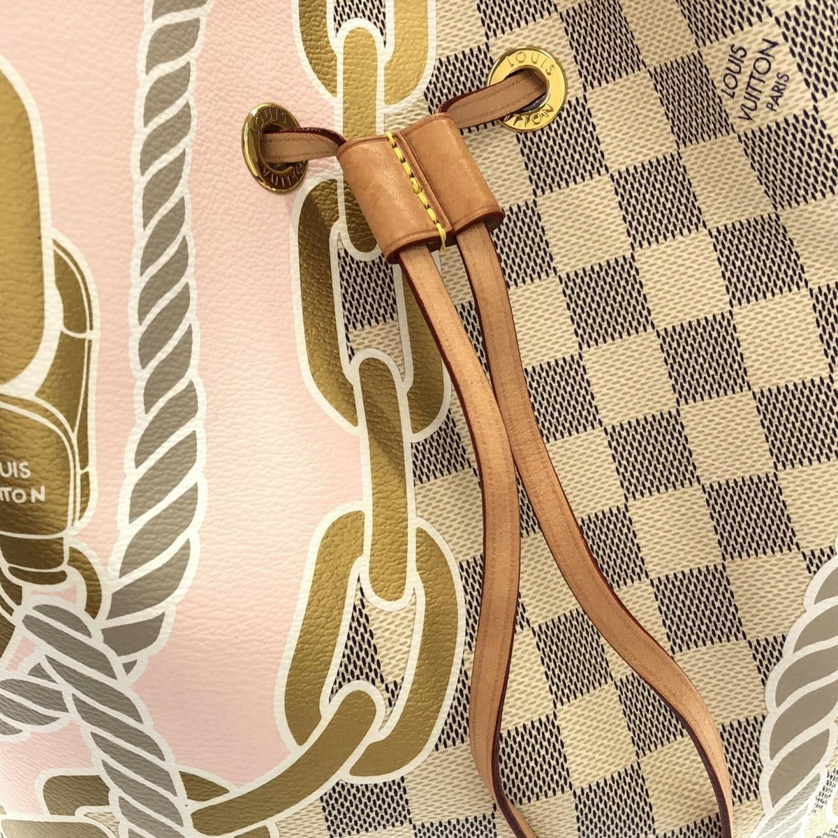Louis Vuitton Damier Azur Neo Noe MM Shoulder Bag — view 5