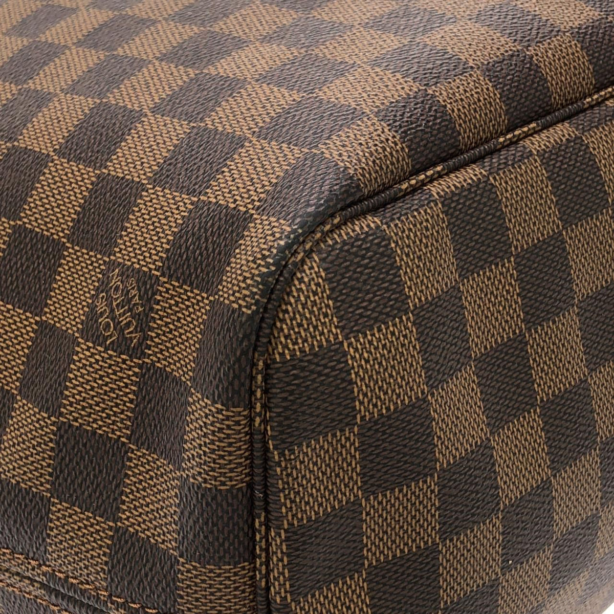 Louis Vuitton Damier Neverfull MM Bag — view 2
