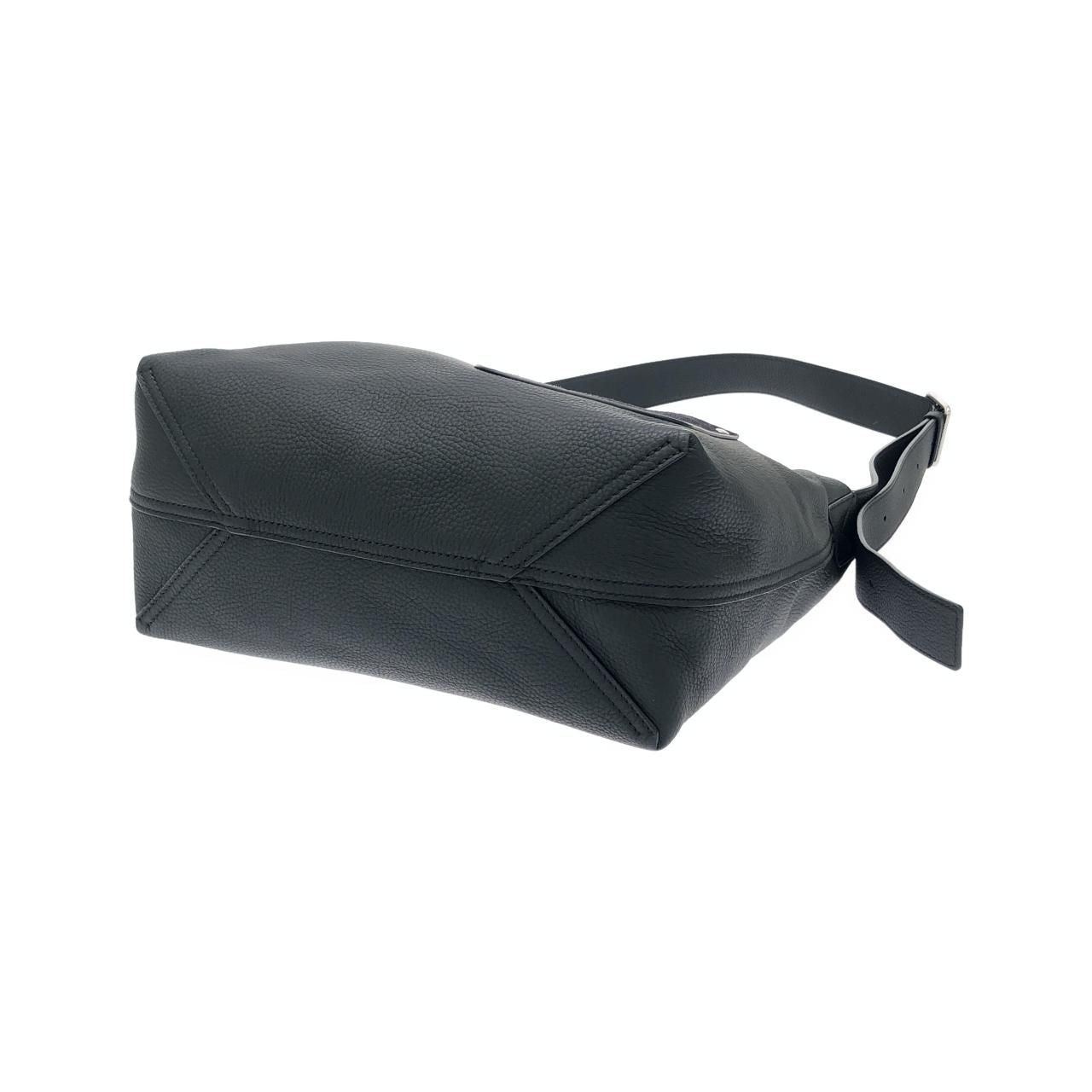 Louis Vuitton LV Touch Verso Tote Shoulder Bag — view 3