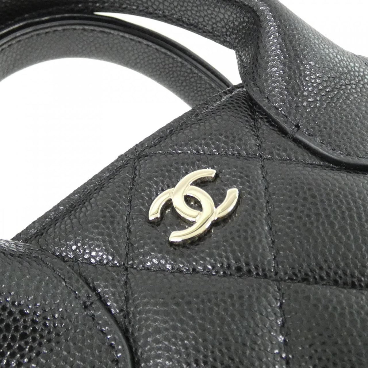 Chanel Timeless Classic Line Chain Clutch — view 4