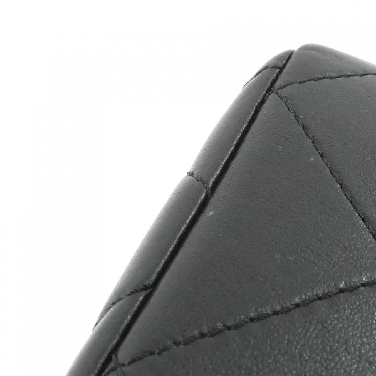 Chanel Bag Handbag Black — view 3