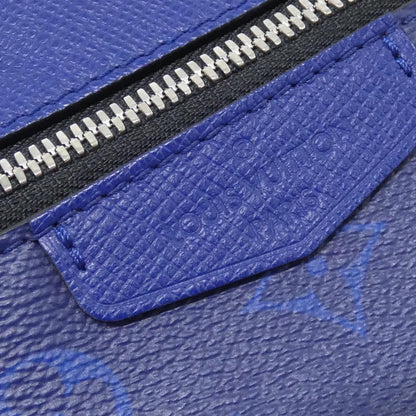 Louis Vuitton Taiga Llama Outdoor Messenger PM M Shoulder Bag — view 5