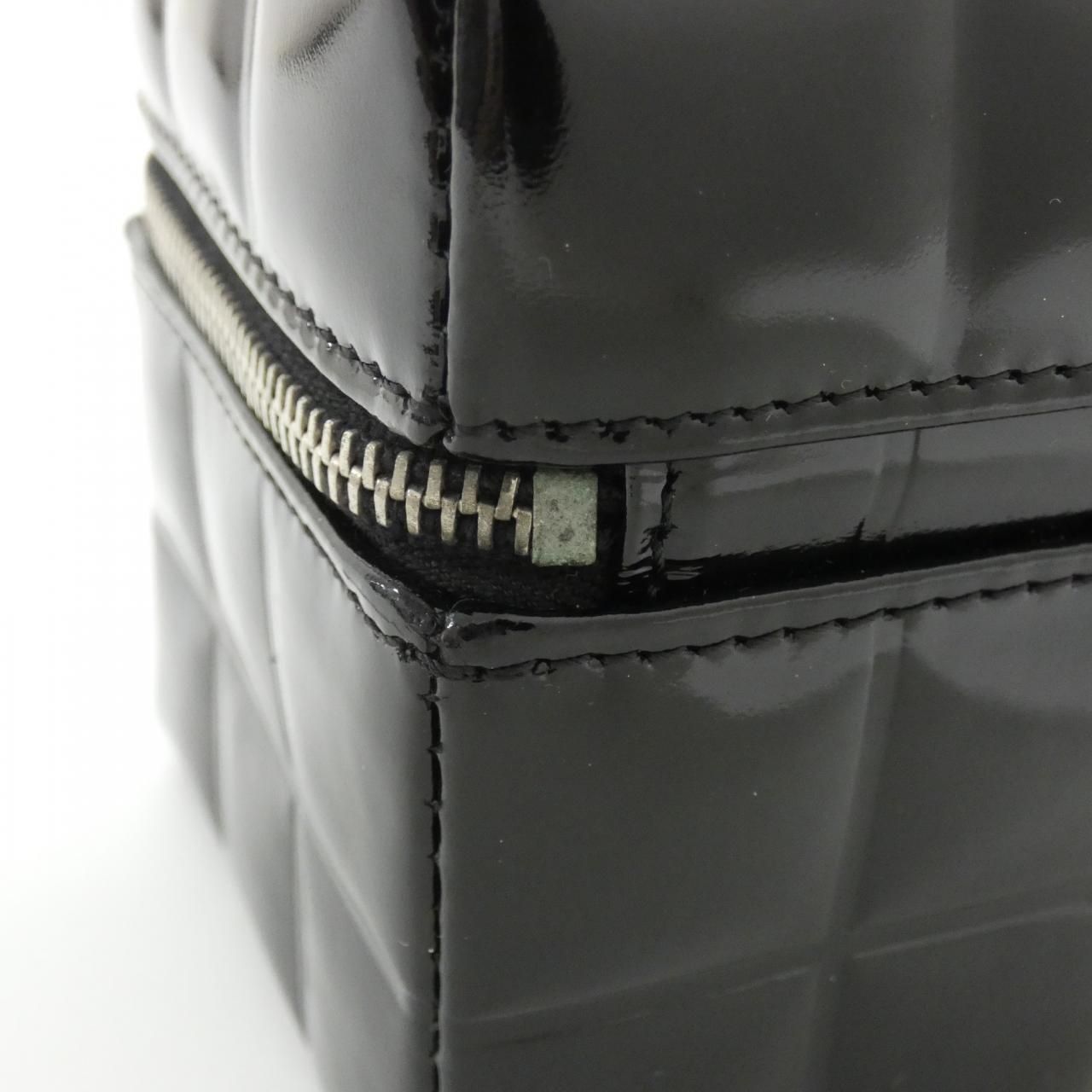 Chanel Vintage Pouch Black — view 5
