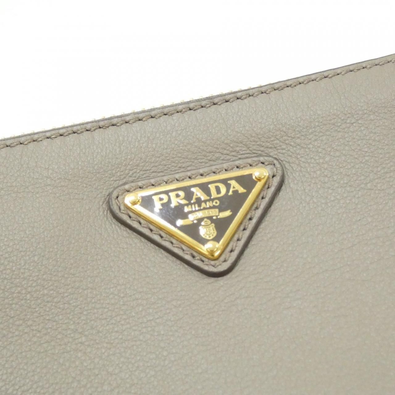 Prada Shoulder Bag Gold — view 4