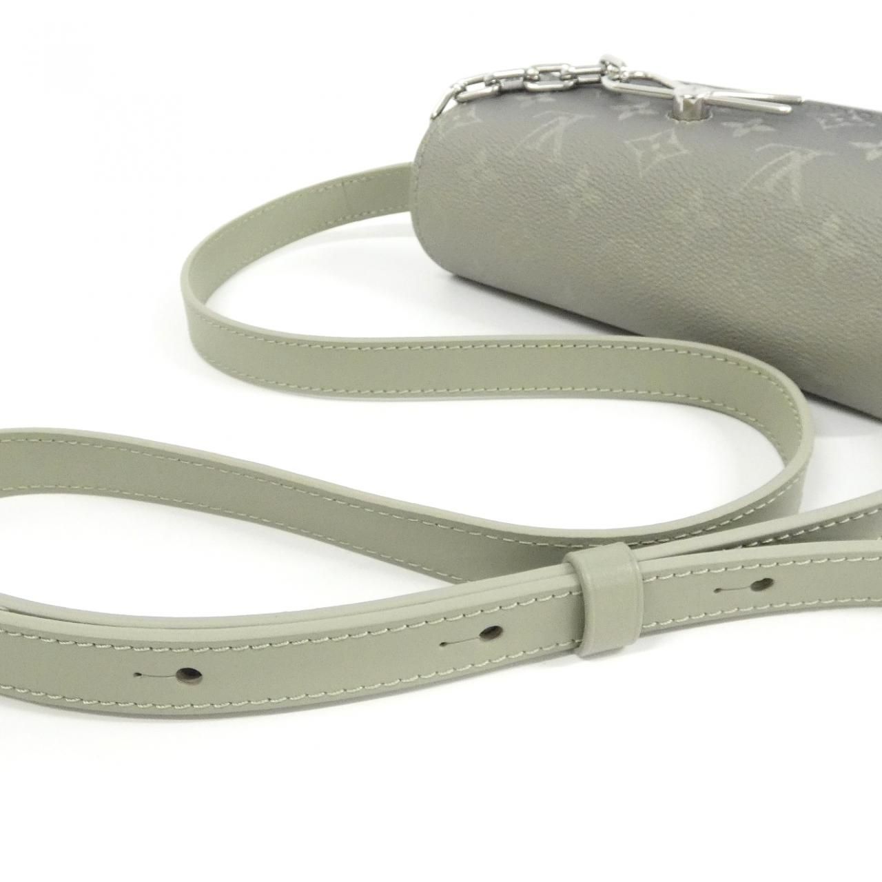 Louis Vuitton Monogram Gradient Steamer Wearable Wallet M Shoulder Bag — view 5