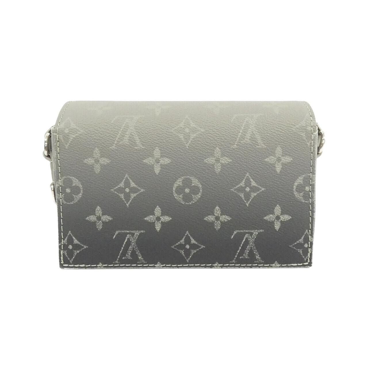 Louis Vuitton Monogram Gradient Steamer Wearable Wallet M Shoulder Bag — view 2