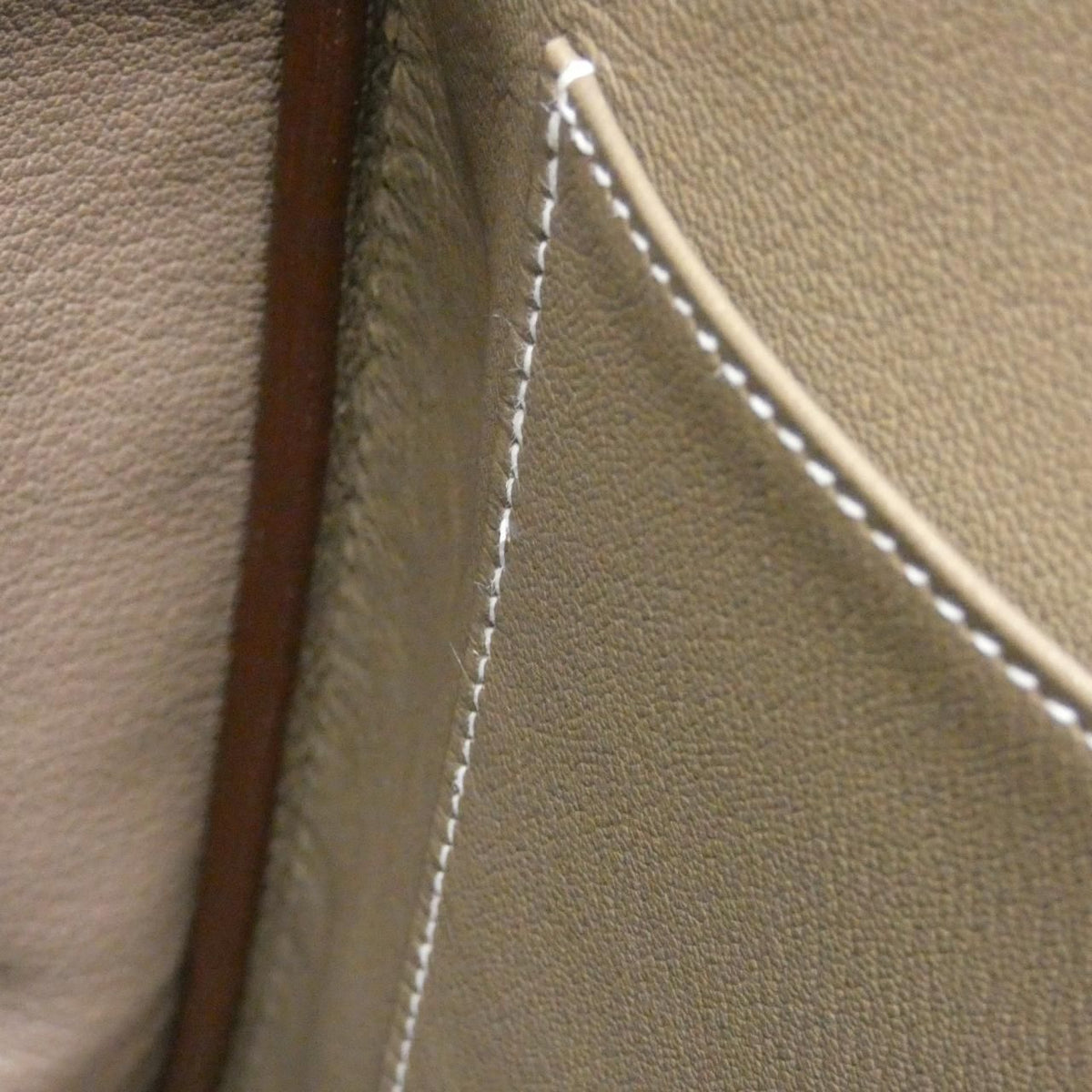 Hermes Birkin 40 Bag — view 8