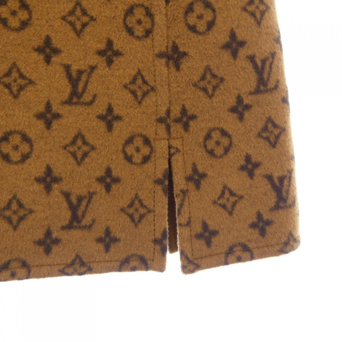 Louis Vuitton Button Detail Monogram Mini Skirt — view 6