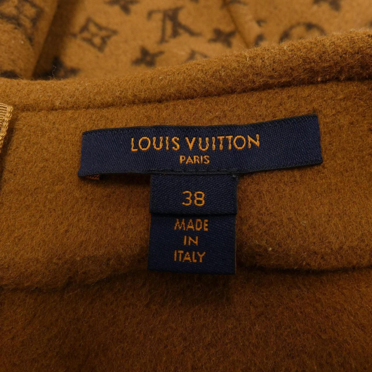 Louis Vuitton Button Detail Monogram Mini Skirt — view 4